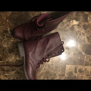 Steve Madden Troopa combat boots